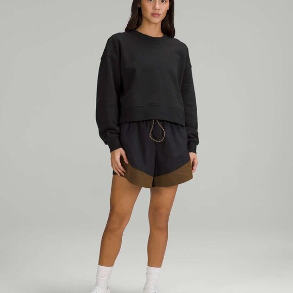 NWT Lululemon Perfectly Oversized Cropped Crew *French Terry Black Size 6 - Picture 1 of 10
